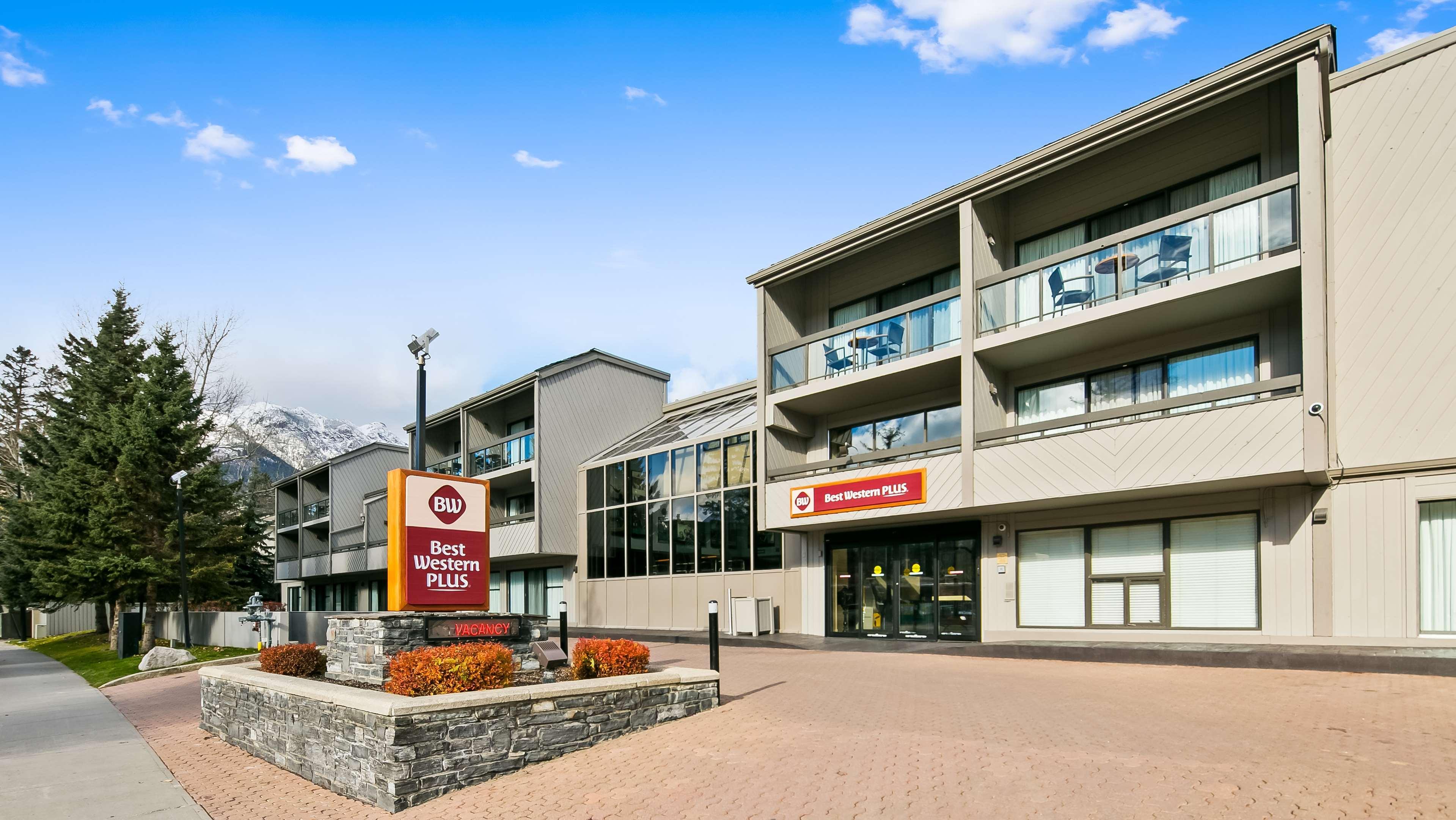 Best Western Plus Banff International Lodge Kültér fotó