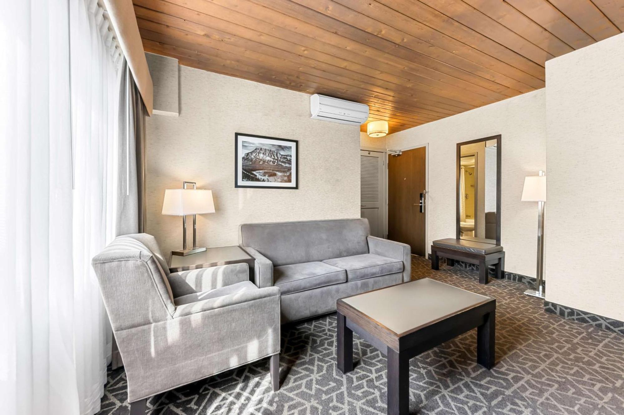 Best Western Plus Banff International Lodge Kültér fotó
