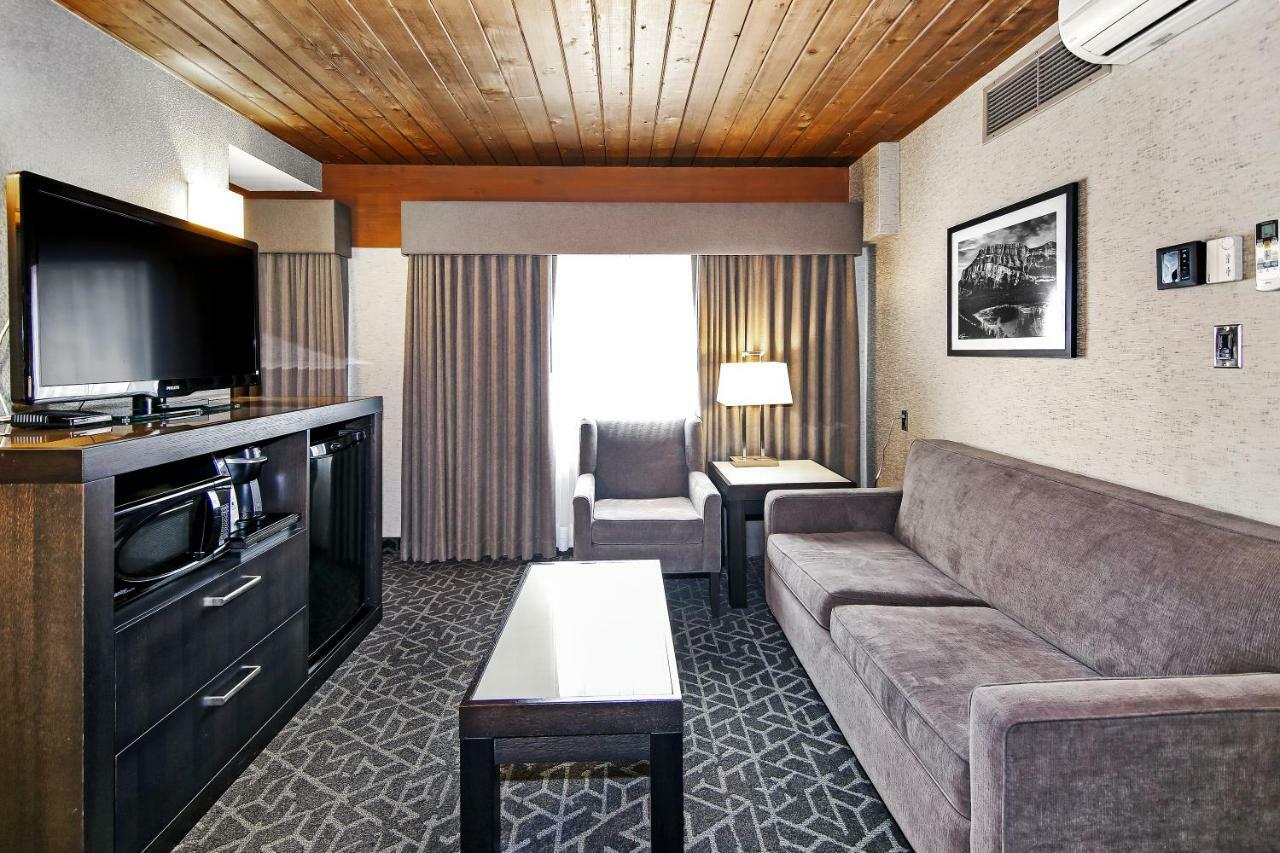 Best Western Plus Banff International Lodge Kültér fotó